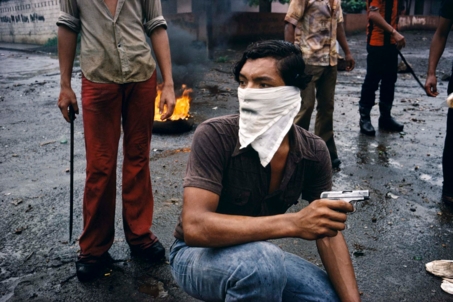 voyages-un-film-documentaire-de-marc-karlin-sur-le-travail-photographique-de-susan-meiselas-nicaragua-agence-magnum